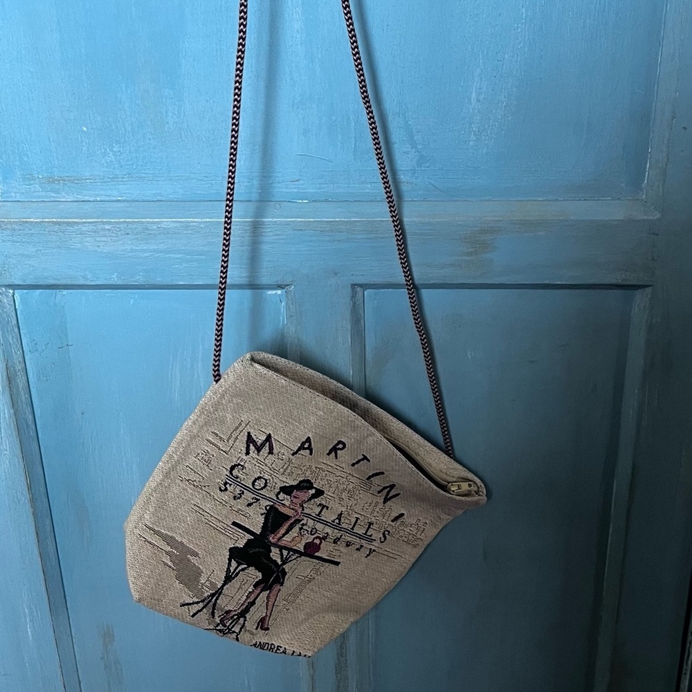 Small Tapestry Crossbody Bag from Belgium 8" x 6" Martini Andrea Lali. NWT